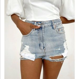 Ripped high waisted shorts